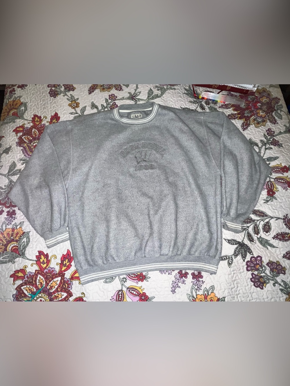 Rare Vintage 90’s 1999 Rose Bowl Wisconsin Badgers Crewneck Sweater XL Gray 2252